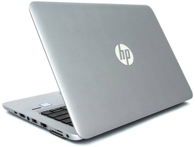 HP EliteBook 820 G3 – Business and Everyday 12.5 Inch Laptop, Intel Core i7‑6600U, 8GB RAM, 256GB SSD, Windows 11 – Refurbished Excellent Condition